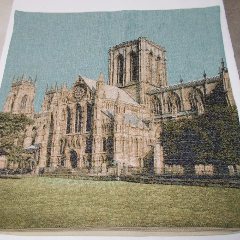 EUC Tapestry Pillow Cover With Zipper - Picture 2 of 8